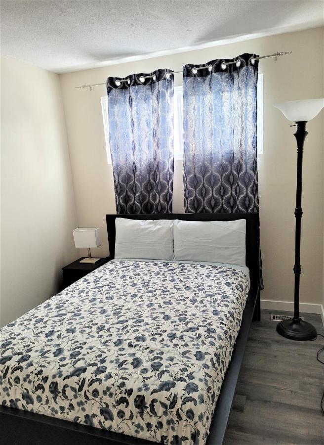 Cozy 4 Bedroom Townhouse - Peaceful Feel Of Home Winnipeg Exterior foto