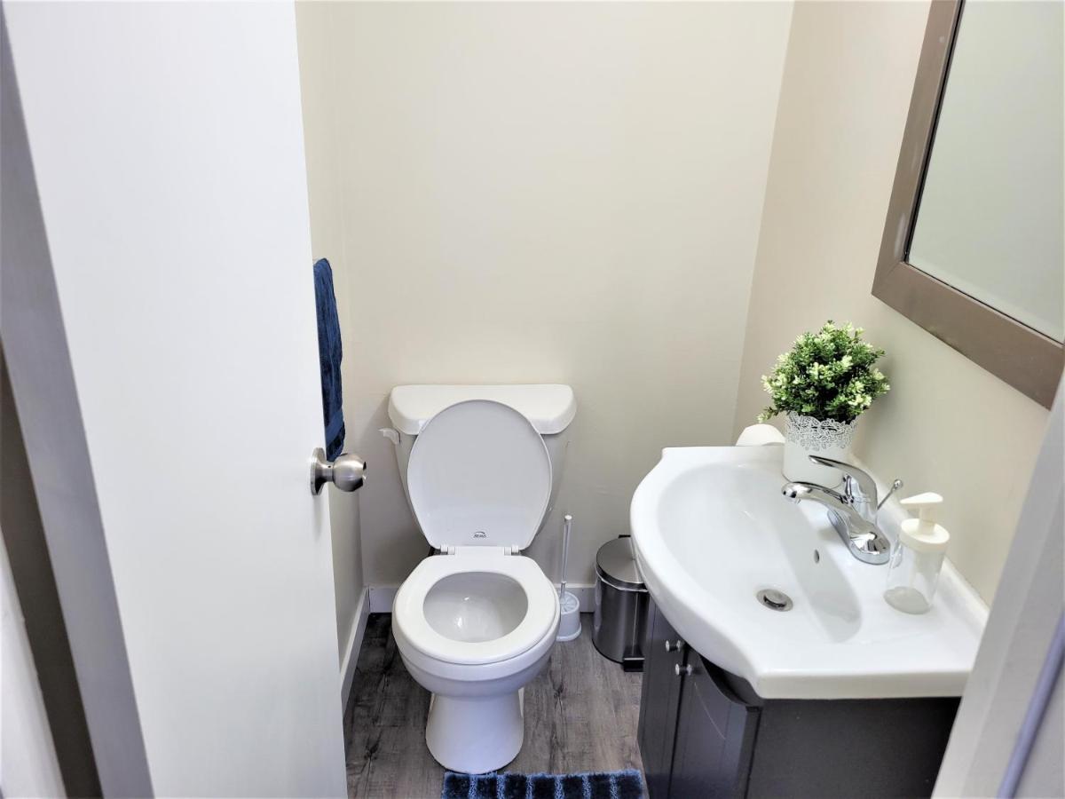 Cozy 4 Bedroom Townhouse - Peaceful Feel Of Home Winnipeg Exterior foto